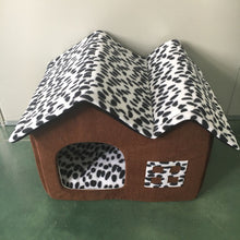 Winter Pet kennel Double Roof House