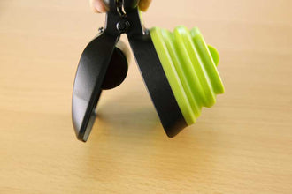 ScoopEase™  |  Foldable Pet Pooper Scooper